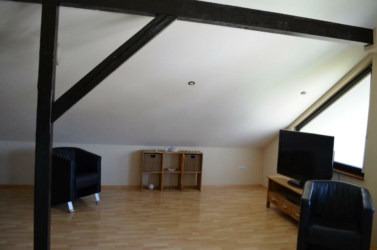 Apartamento Beim Hooch "Schindelloft" Brucktal Exterior foto