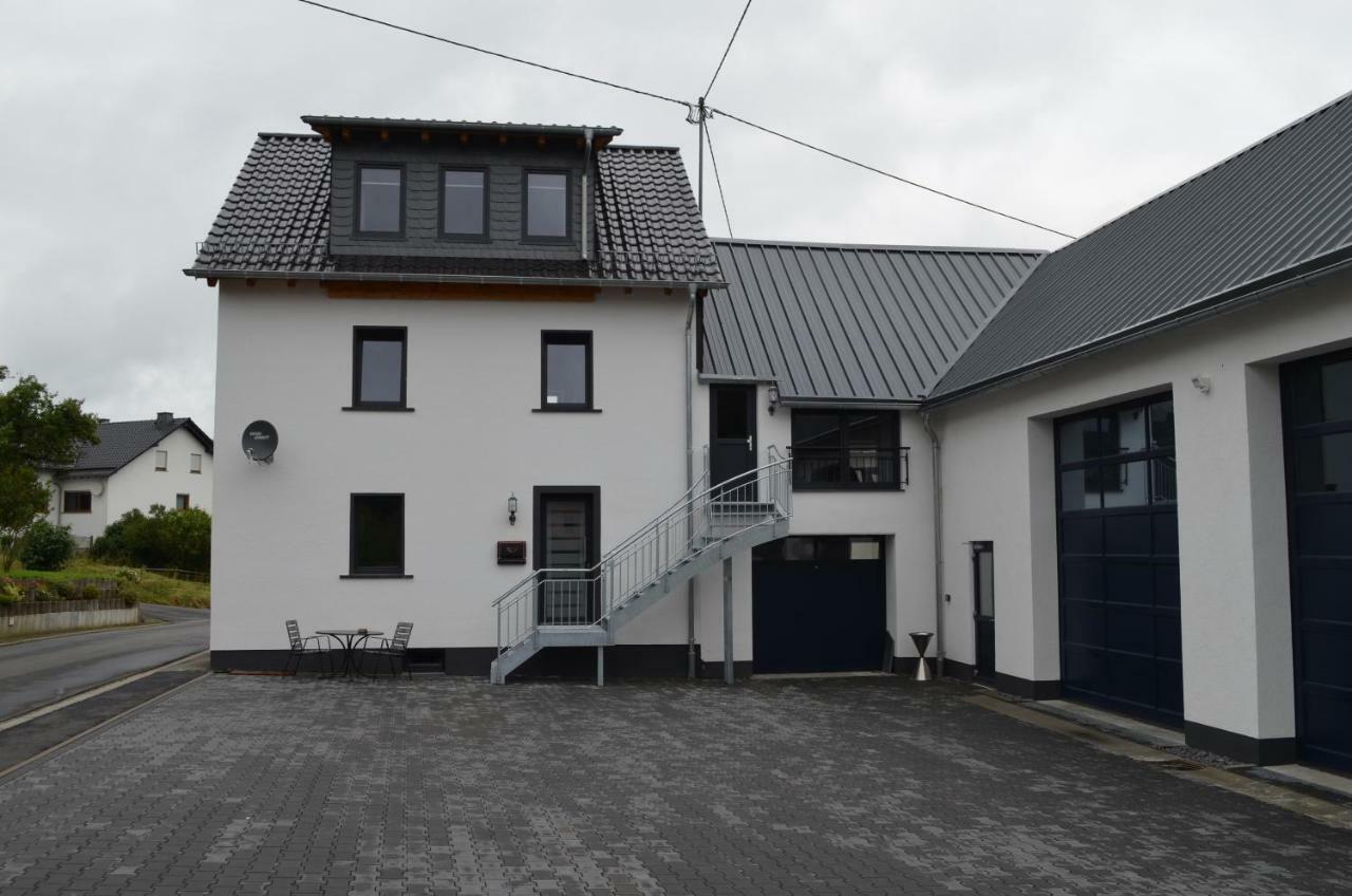Apartamento Beim Hooch "Schindelloft" Brucktal Exterior foto